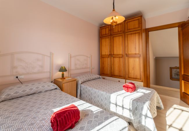 Villa in Nerja - Nerja 007 - Villa Miguel Franco Villa in Nerja - Nerja 007 - Villa Miguel Franco