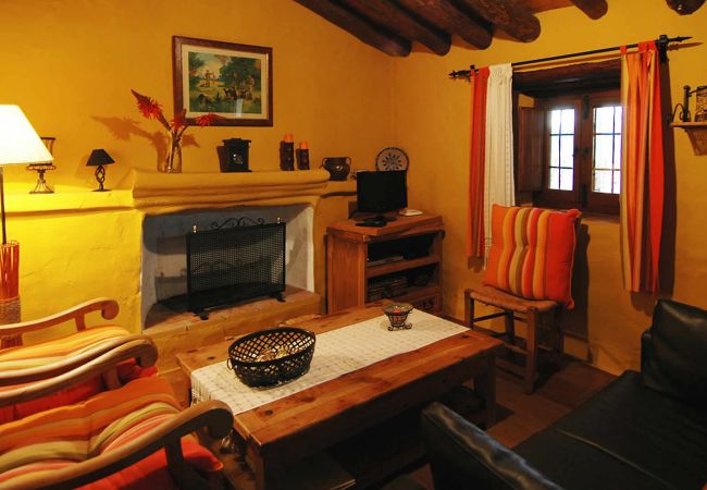 Landhaus in Frigiliana - Acebuchal 001  Landhaus in Frigiliana - Acebuchal 001