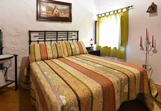 Landhaus in Frigiliana - Acebuchal 001  Landhaus in Frigiliana - Acebuchal 001