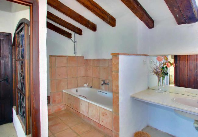 Villa in Casares - Casares 010 Villa in Casares - Casares 010