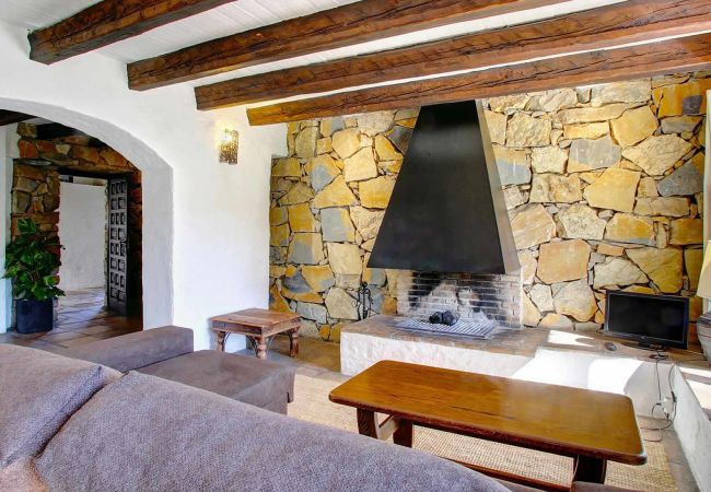 Villa in Casares - Casares 010 Villa in Casares - Casares 010