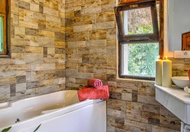 Villa in Casares - Casares 010 Villa in Casares - Casares 010