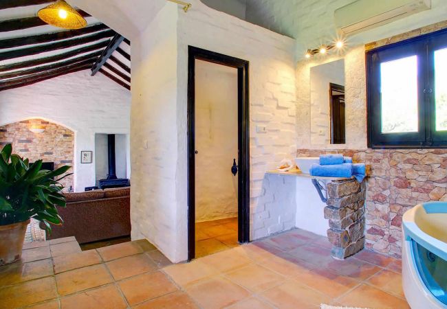 Villa in Casares - Casares 010 Villa in Casares - Casares 010