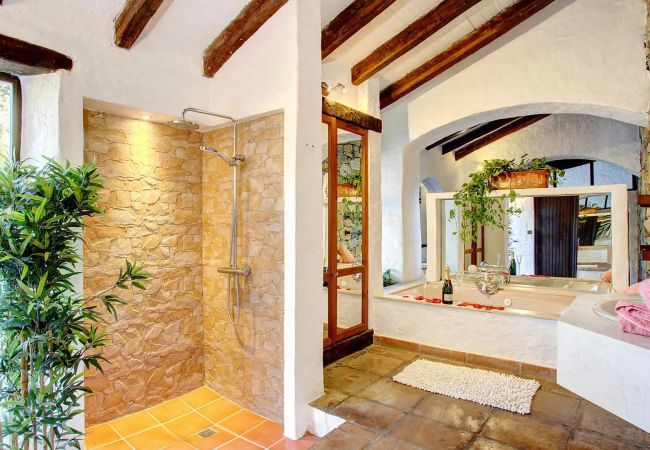 Villa in Casares - Casares 010 Villa in Casares - Casares 010