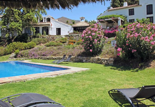 Villa in Casares - Casares 010 Villa in Casares - Casares 010