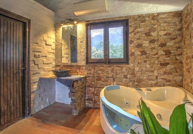 Villa in Casares - Casares 010 Villa in Casares - Casares 010