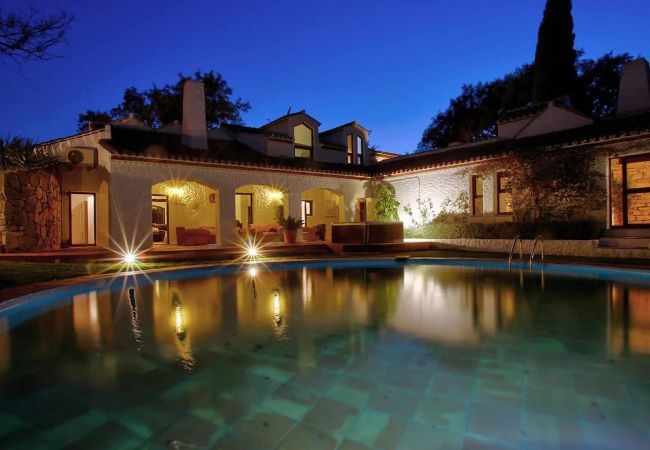 Villa in Casares - Casares 010 Villa in Casares - Casares 010