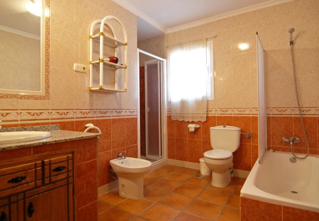 Villa in Mijas Costa - Mijas 005 Villa in Mijas Costa - Mijas 005