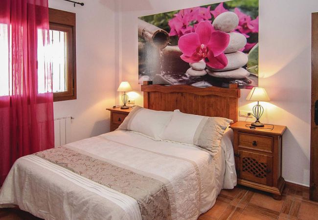 Villa in Sayalonga - Sayalonga 002 Villa in Sayalonga - Sayalonga 002