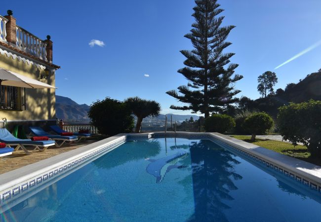 Villa in Nerja - Nerja 014 - Villa José Miguel Villa in Nerja - Nerja 014 - Villa José Miguel