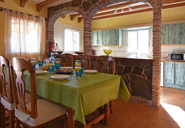 Villa in Nerja - Nerja 014 - Villa José Miguel Villa in Nerja - Nerja 014 - Villa José Miguel