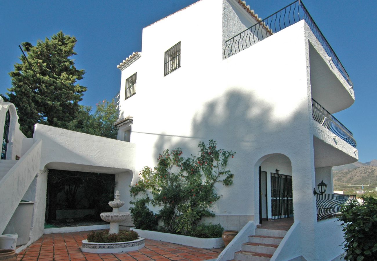 Villa in Nerja - Nerja 030 