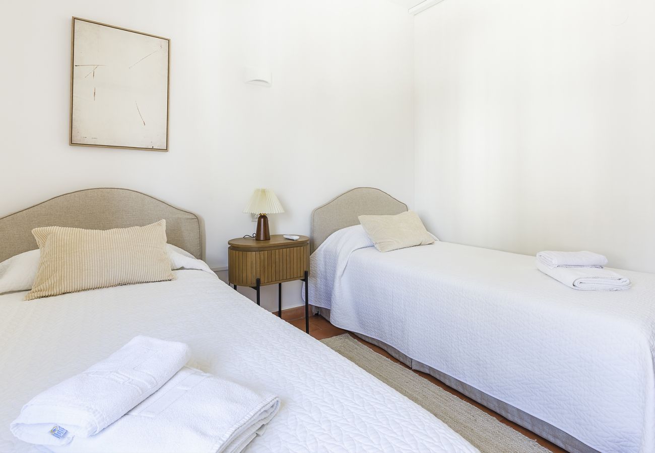 Villa in Nerja - Nerja 028 